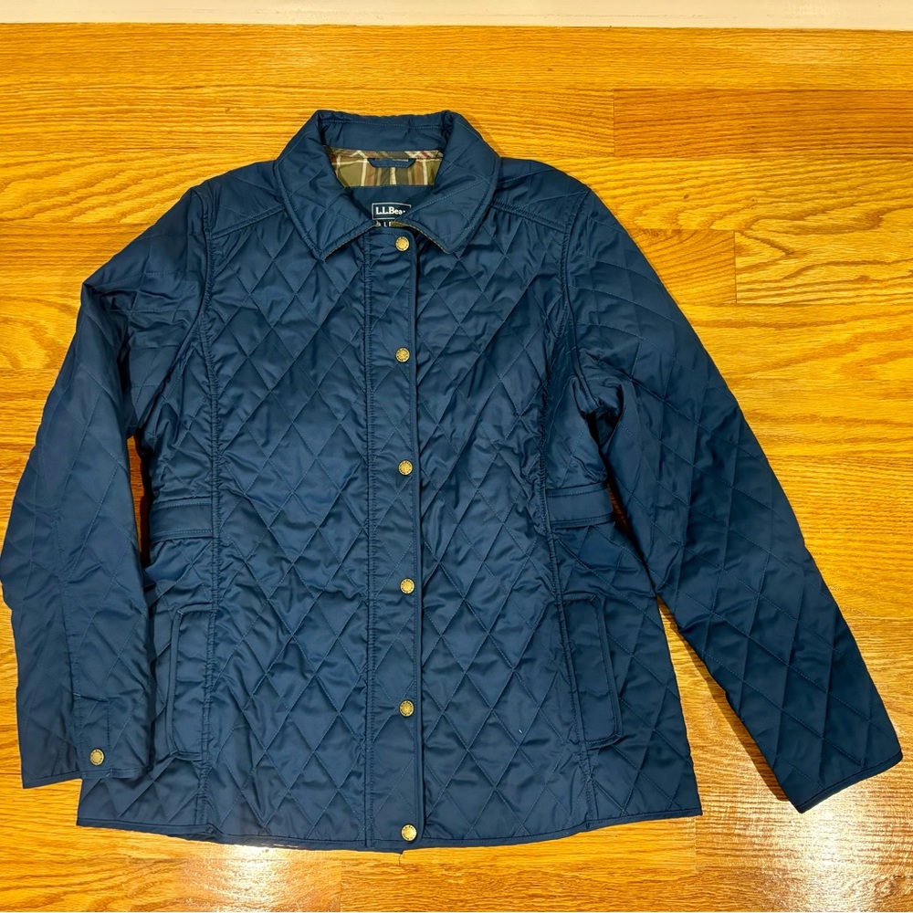 Women’s LL Bean puffer jacket